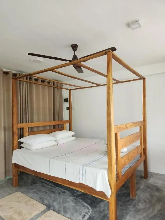 Lion Guest House 康提